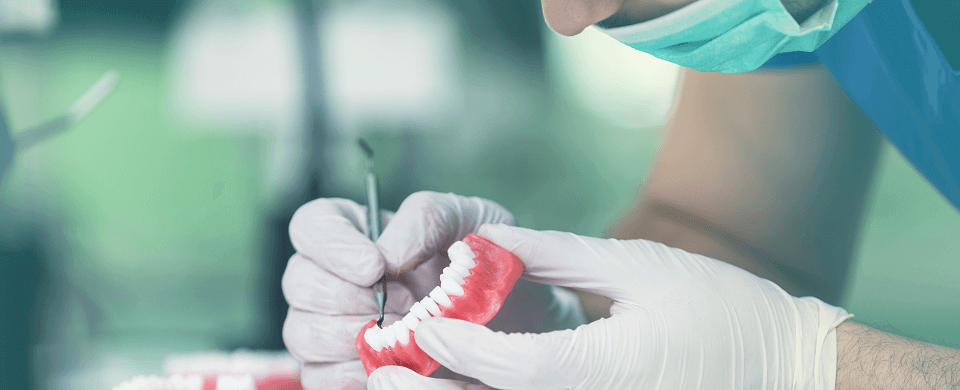 bespoke denture clinic